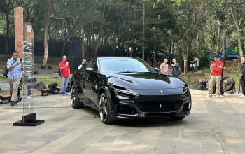 Investor Semakin Optimis, Ferrari Hadapi Kritik atas Rencana Mobil Listrik