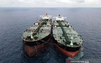 Iran Paksa Kapal Tanker AS Berbalik Arah di Selat Hormuz