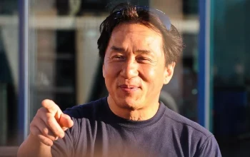 Jackie Chan Kembali Bintangi Waralaba Armour of God