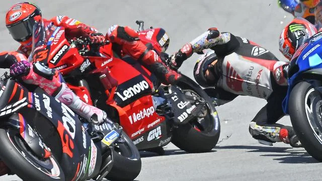 Jadwal MotoGP: Kecelakaan Horor di Catalunya dan Revisi Hasil Balapan