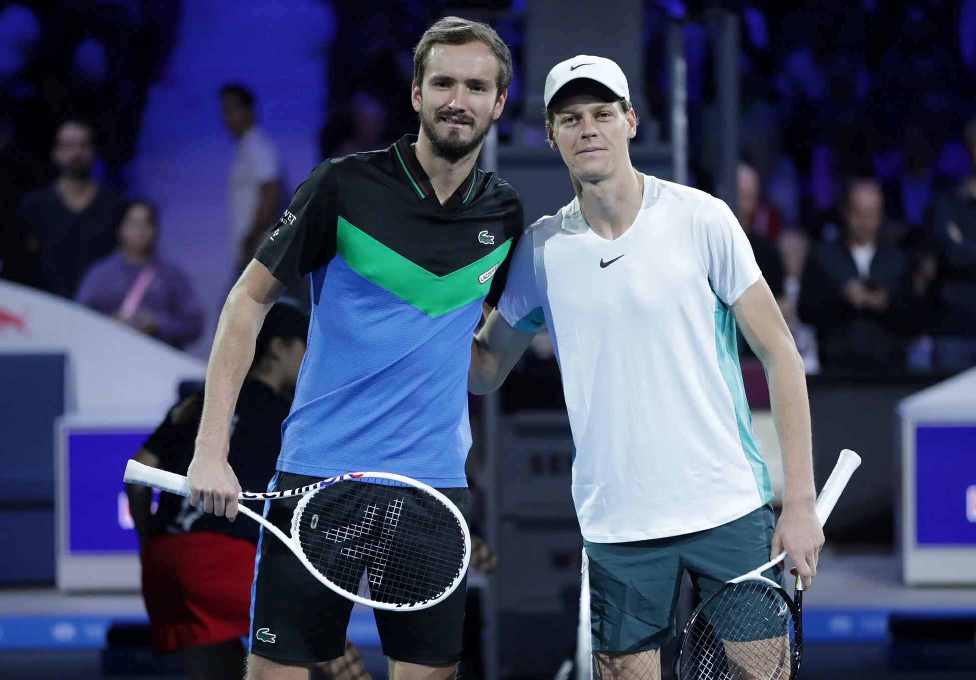 Jannik Sinner vs Daniil Medvedev di Rome Open: Pertarungan Sengit di Semifinal