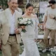 Jennifer Coppen Tampil Menawan di Pernikahan Ayahnya dengan Gaya Prewedding yang Elegan