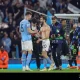 John Stones dan Bernardo Silva Dihormati Manchester City dengan Pub Khusus