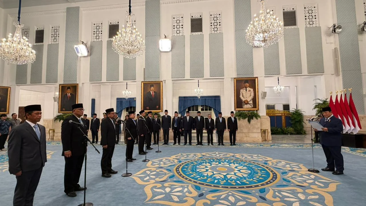 Jumhur Hidayat: Dari Aktivis Buruh hingga Menteri Lingkungan Hidup