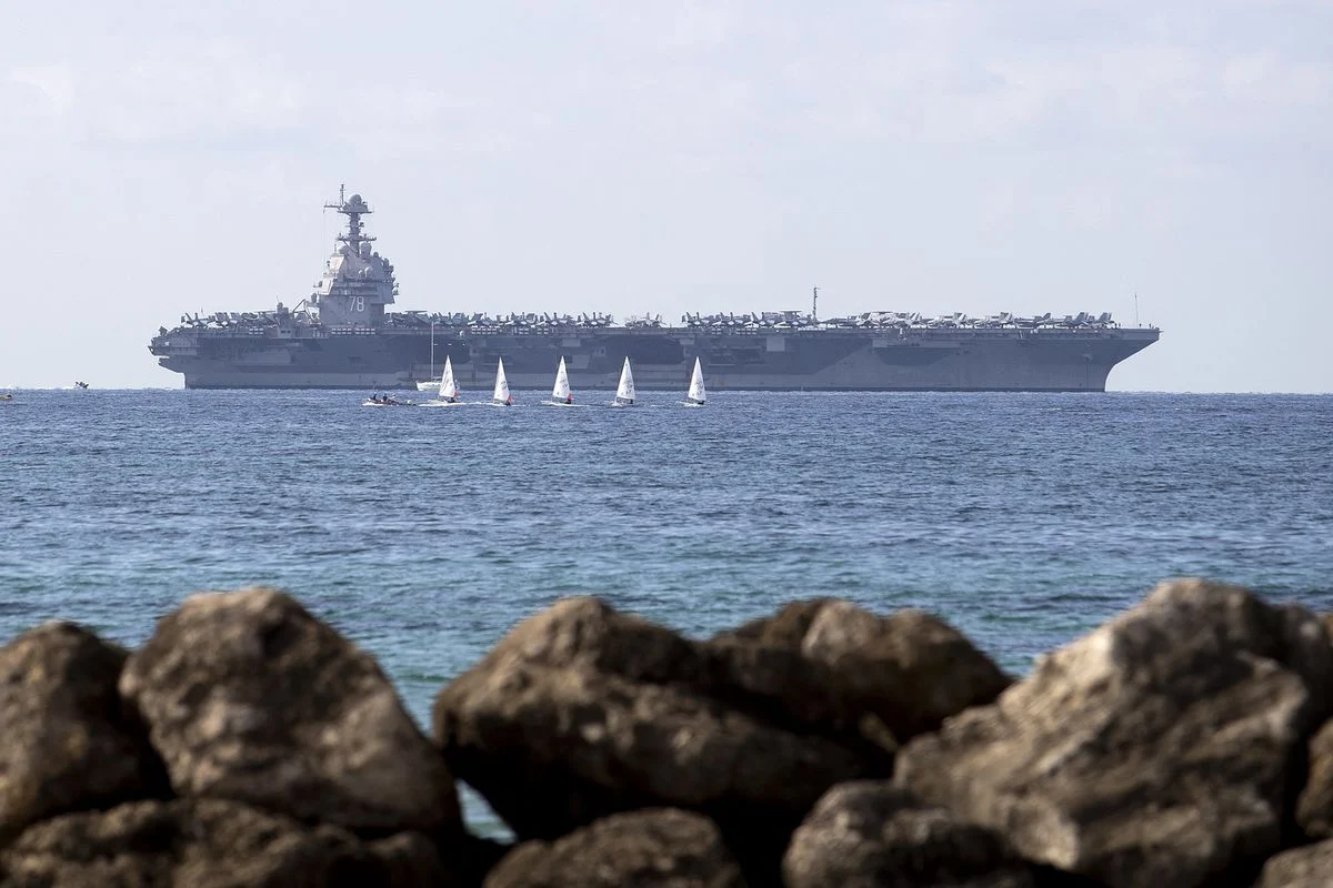 Kapal Induk AS USS Gerald R. Ford Kembali ke Pangkalan setelah 11 Bulan Beroperasi di Timur Tengah
