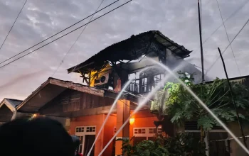Kebakaran Rumah Anisa Rahma: Kenangan Masa Kecil Hangus, Ribuan Al‑Qur’an Selamat