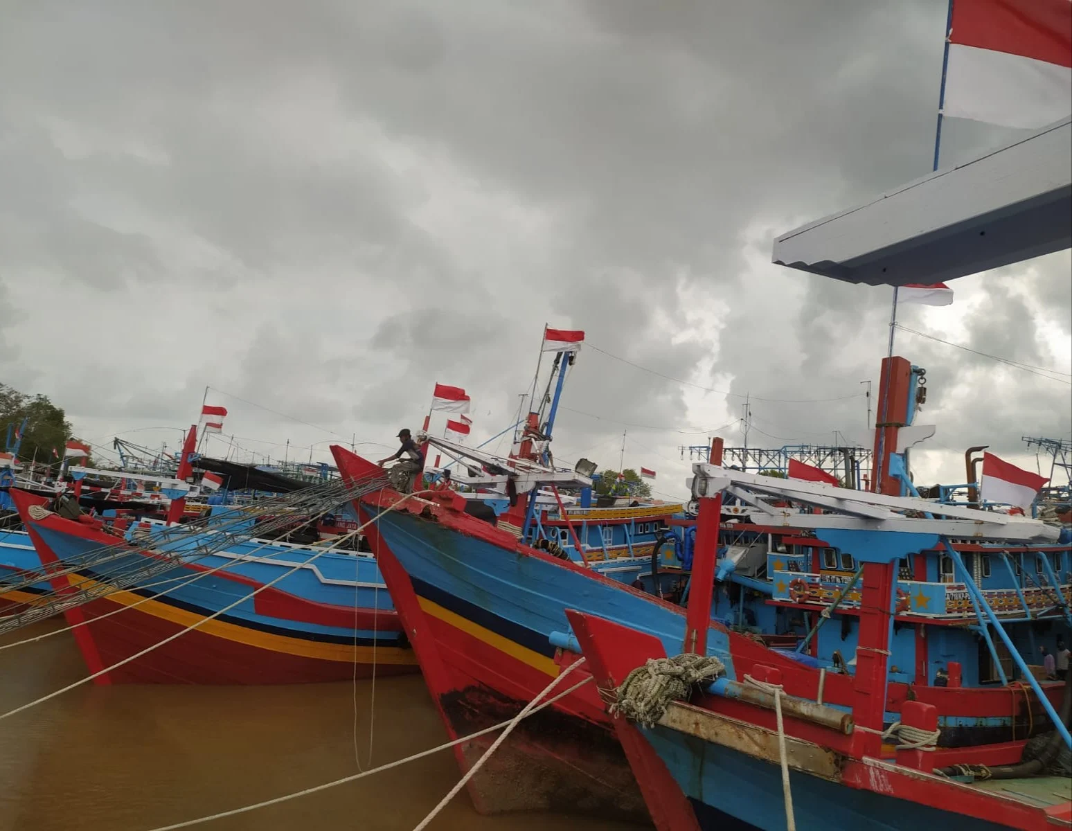 Kenaikan Harga Solar Industri, Banyak Kapal Nelayan di Jateng Tak Melaut