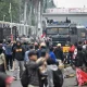 Kerusuhan dan Unjuk Rasa: Apa yang Terjadi di Berbagai Negara?