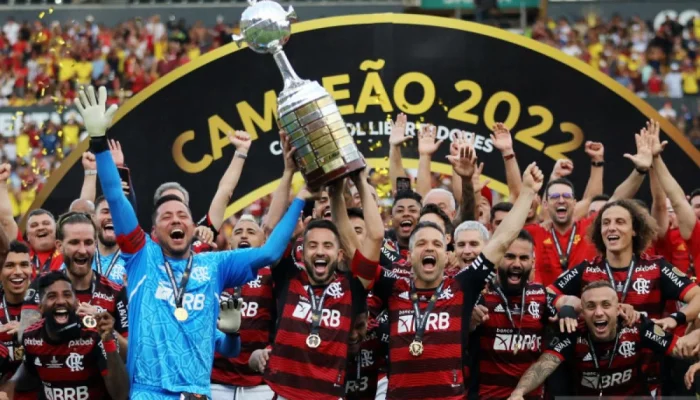 Kerusuhan Suporter Menghentikan Pertandingan Copa Libertadores Antara Flamengo dan Independiente Medellin