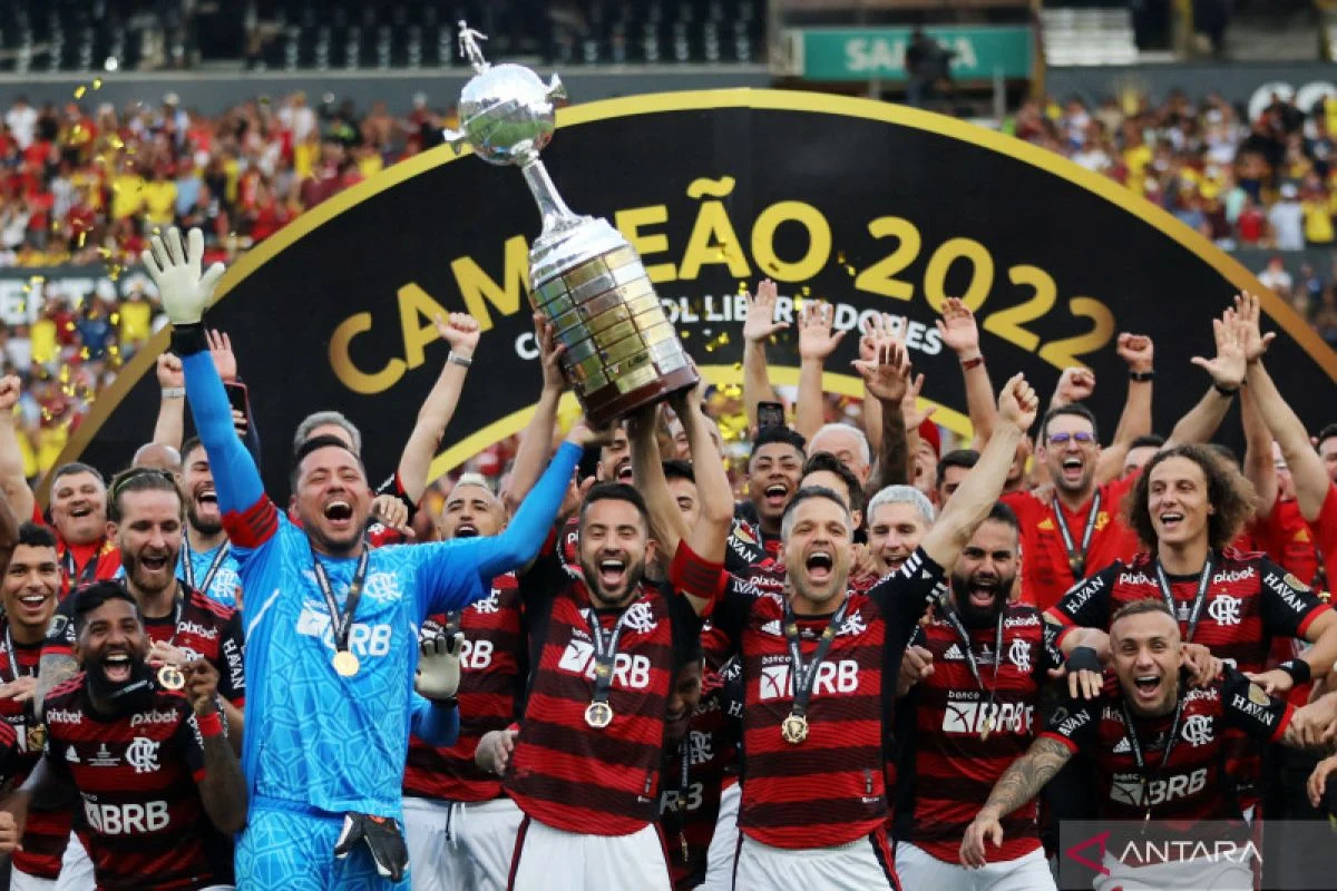 Kerusuhan Suporter Menghentikan Pertandingan Copa Libertadores Antara Flamengo dan Independiente Medellin