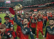 Kohli Beraksi Cemerlang, RCB Tandingi DC