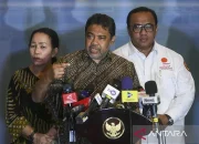 Konfederasi Serikat Pekerja Indonesia Menghadapi Tantangan PHK Massal dan Outsourcing