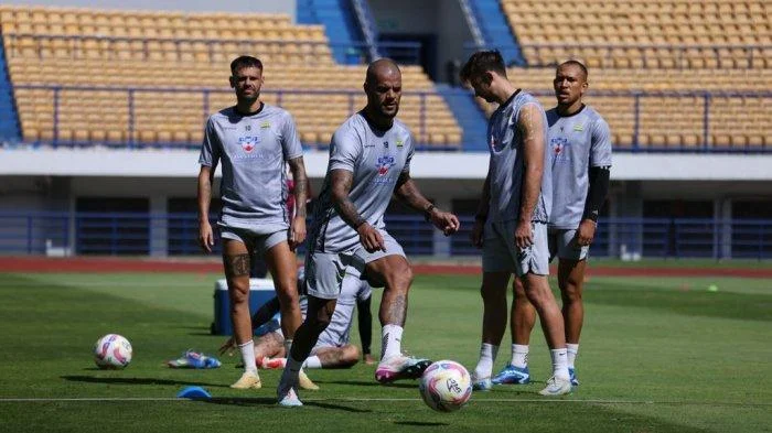 Konyaspor Tancap Gas di Laga Rizespor: Form Tak Terkalahkan dan Tantangan Cedera