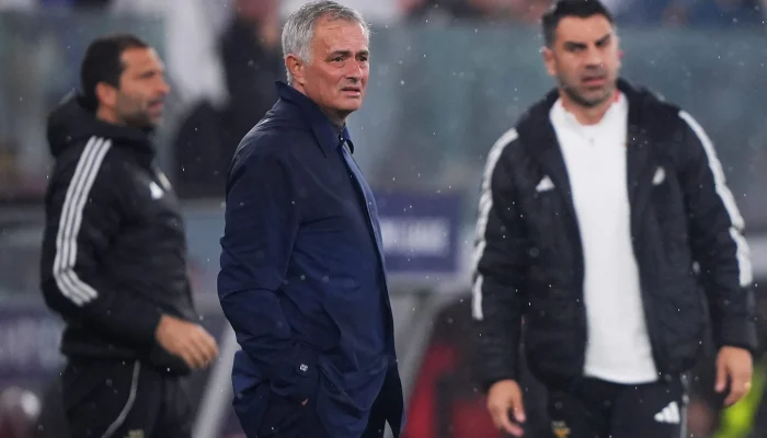 Krisis di Real Madrid: Mourinho Dikenal Konflik, Klub Pertimbangkan Klopp Gantikan Arbeloa