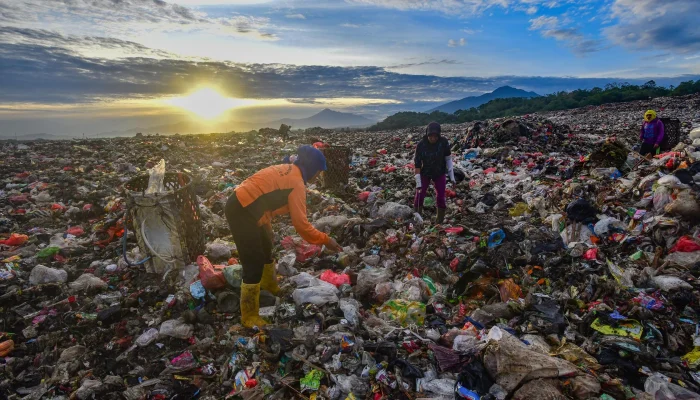 Krisis Sampah, Pendidikan Unggul, dan Tren Slow Living: Bali di Persimpangan Masa Depan