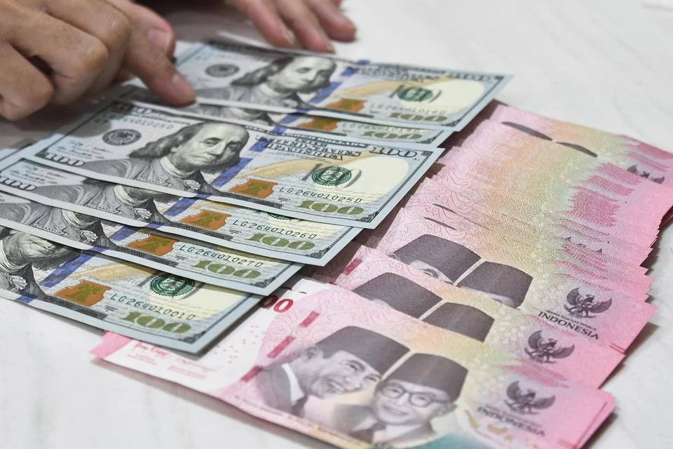Kurs Rupiah Melemah, Tembus Rp 17.500 per USD: Dampak dan Proyeksi