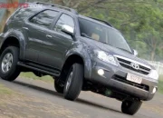 Lebih Murah dari Agya, Harga Toyota Fortuner Bensin 2006 Bekas Makin Masuk Kantong