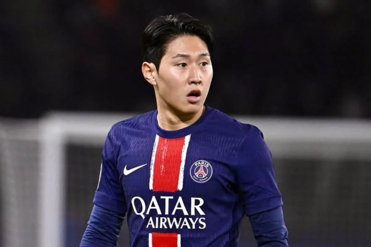Lee Kang-In Bersinar di Laga PSG vs Lorient, Kontribusi Krusial di Tengah Prediksi Tinggi