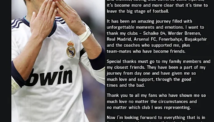 Legenda Sepak Bola Mesut Ozil Mengumumkan Pensiun