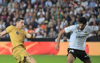 Lewandowski Mencetak Gol di Pertandingan Terakhirnya, Barcelona Kalah dari Valencia