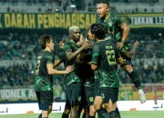 Liga 1: Persebaya Surabaya dan PSS Sleman Raih Kemenangan, Sementara Chelsea Siapkan Xabi Alonso Sebagai Manajer Baru