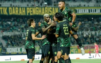 Liga 1: Persebaya Surabaya dan PSS Sleman Raih Kemenangan, Sementara Chelsea Siapkan Xabi Alonso Sebagai Manajer Baru