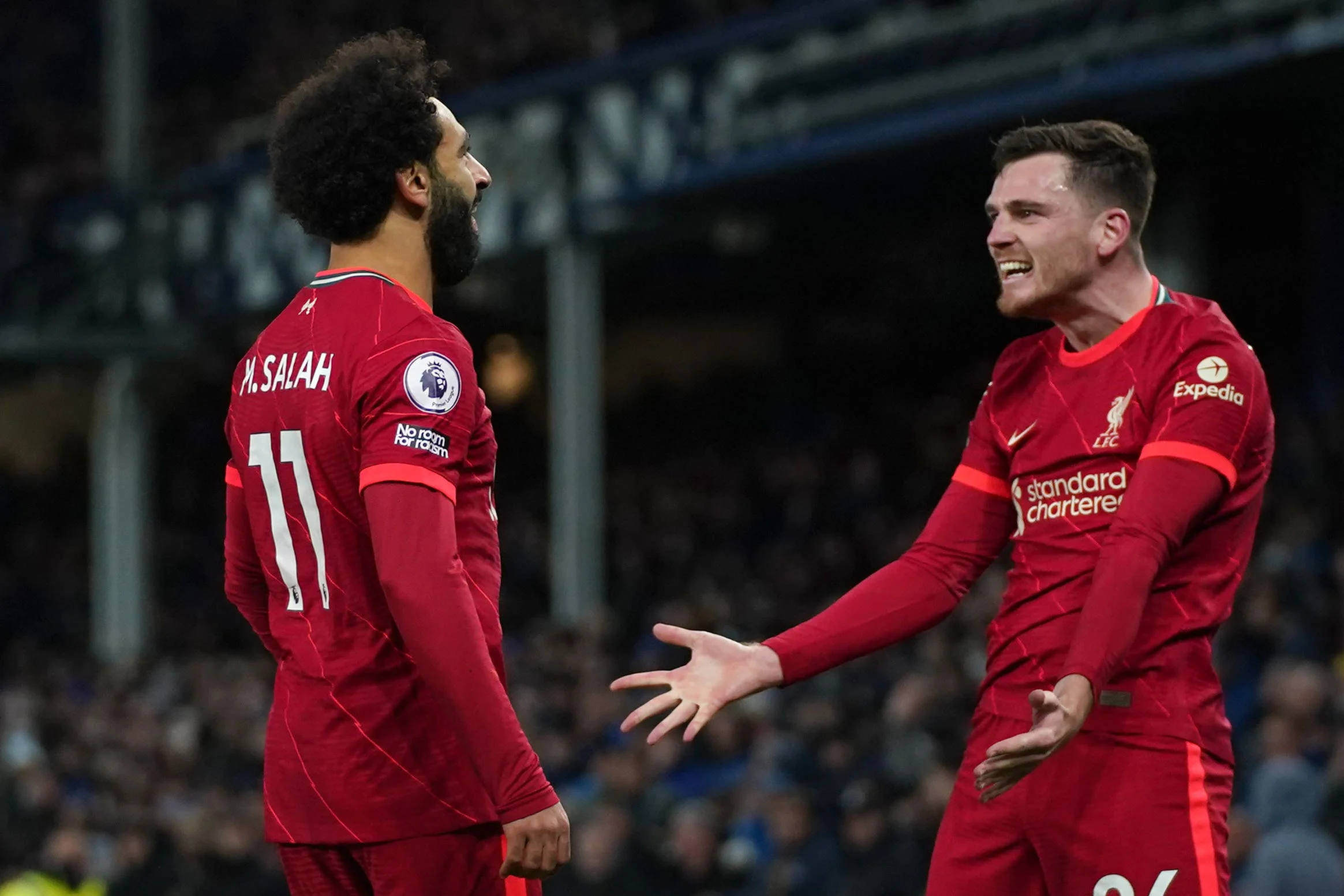 Liverpool FC Berencana untuk Menghormati Mohamed Salah dan Andy Robertson
