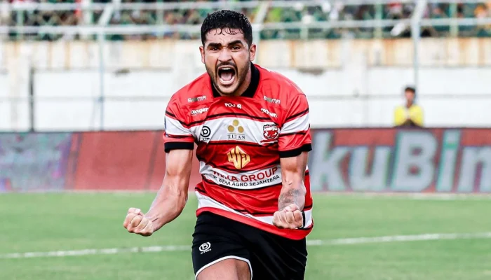 Madura United Selamat, Persis Solo Ikuti Jejak Semen Padang dan PSBS Biak Ke Championship