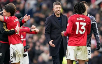 Manchester United Siapkan Langkah Besar: Carrick Permanen & Xhaka Jadi Target Utama