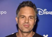 Mark Ruffalo: Banyak Bintang Hollywood Takut Tanda Tangan Petisi Tolak Merger Paramount dan Warner Bros