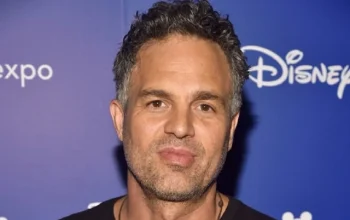 Mark Ruffalo: Banyak Bintang Hollywood Takut Tanda Tangan Petisi Tolak Merger Paramount dan Warner Bros