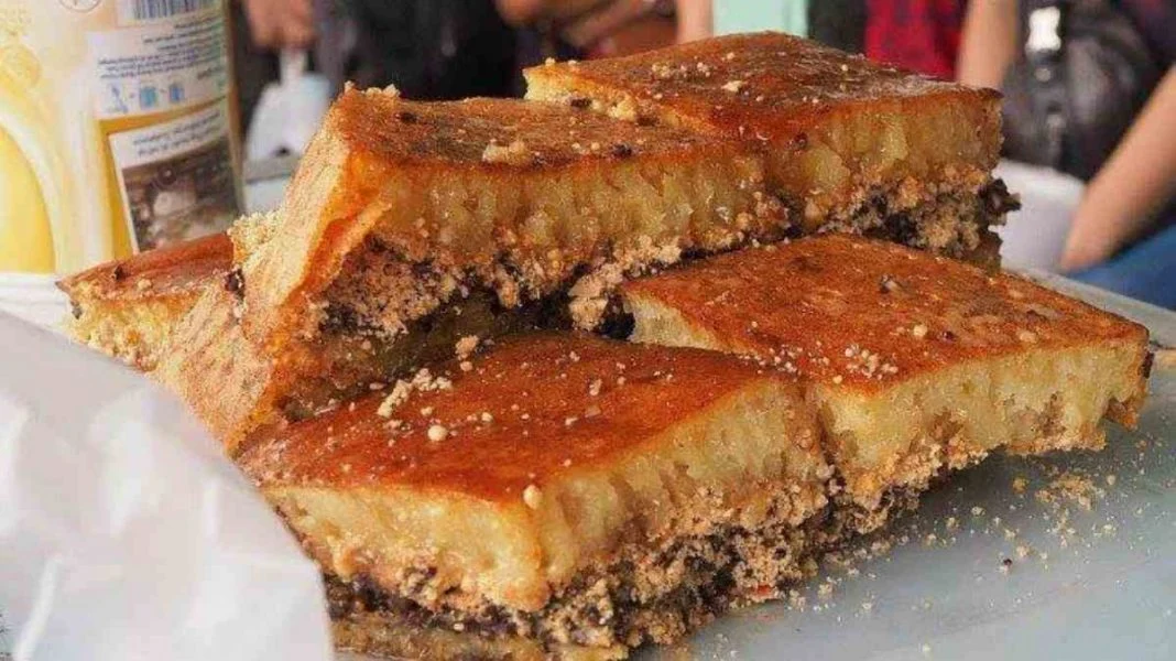 Mengenal Sahur dan Kuliner Legendaris Martabak Bangka