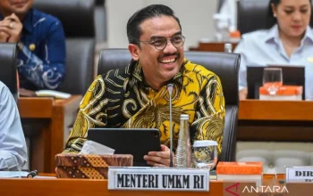 Menteri UMKM Tindak Lanjuti Arahan Presiden Soal Potongan Ojol Di Bawah 10%