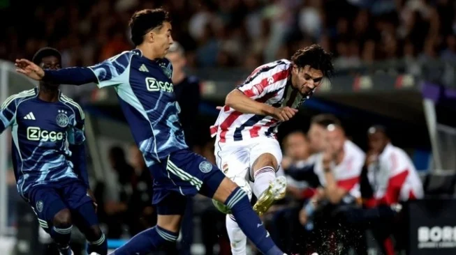 Nathan Tjoe-A-On Bawa Willem II Kembali ke Eredivisie