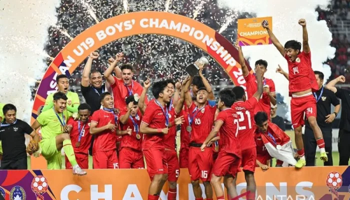 Nova Arianto Gerakkan Garuda Muda: Target Juara di AFF U-19 2026