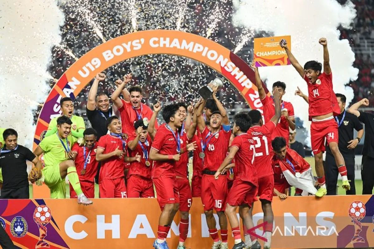 Nova Arianto Gerakkan Garuda Muda: Target Juara di AFF U-19 2026