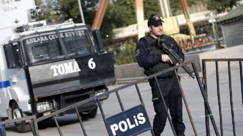 Operasi Gabungan Intelijen Turki dan Suriah Tangkap 10 Tersangka ISIS Buronan Interpol