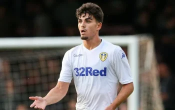 Pascal Struijk: Bintang Pertahanan Leeds United yang Siap Mengukir Sejarah di Akhir Musim