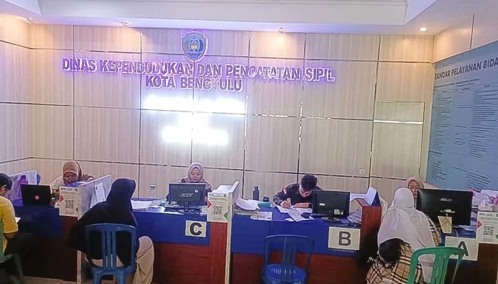 Pemerintah Perkuat Pelayanan Adminduk, Warga Lebih Mudah Mengurus Dokumen