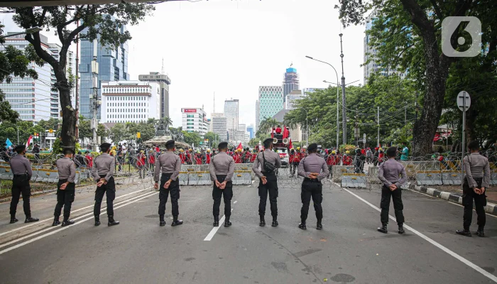 Pengamanan Ketat di Jakarta: 14.237 Personel Gabungan Jaga Titik Demo Harkitnas