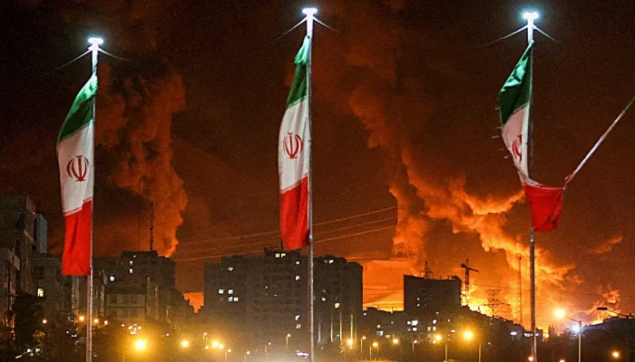 Perang Iran: AS Menanti Negosiasi, Tehran Mengulur Waktu Sambil Siap Eskalasi