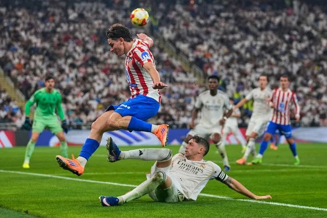 Perebutan Julian Alvarez: Atletico Madrid, Arsenal, dan PSG Berebut Striker Argentina