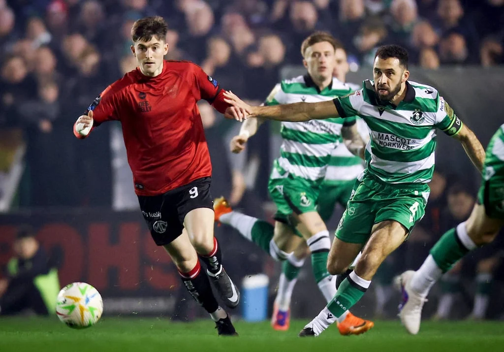 Persaingan Sengit di Liga Irlandia: Shamrock Rovers dan Bohemians Bersiap untuk Derby