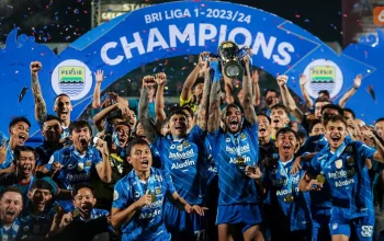 Persib Bandung Satu Langkah Menuju Juara Liga Setelah Mengalahkan PSM Makassar