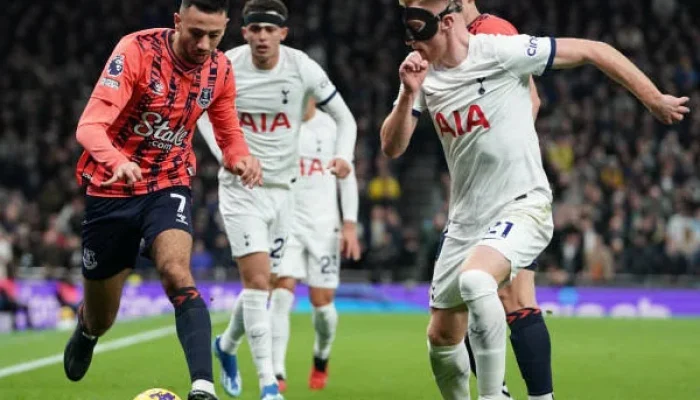 Pertandingan Olahraga Langsung: Tottenham vs Everton dan Indy 500