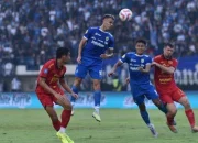 Pertandingan Sengit di Liga 1: Persib Bandung vs Persija Jakarta