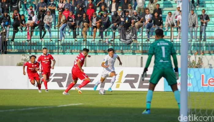 Pertandingan Sengit di Liga 1: Persis vs Dewa United dan Pemain Timnas Indonesia