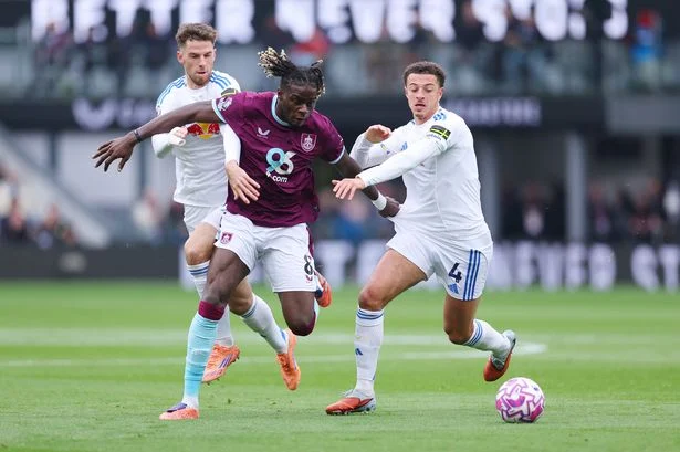 Pertandingan Sengit di Liga Premier: Leeds United Vs Burnley