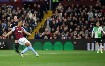 Pertarungan Sengit di Liga Premier: Aston Villa vs Liverpool