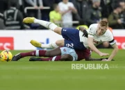 Pertarungan Sengit di Liga Premier: West Ham dan Tottenham Berjuang Menghindari Degradasi